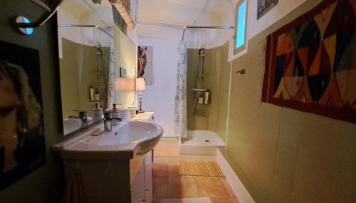 Très joli studio au calme dans le cœur du village - Foto 2