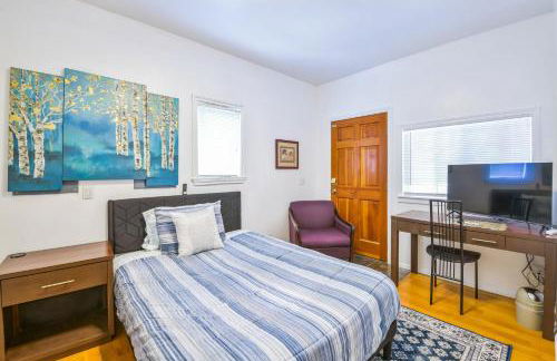 6 bedrooms, Walking distance to airport - Foto 40