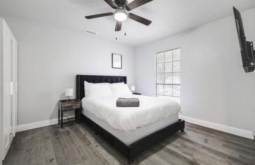 Luxurious 5BR 2BA Holiday Home with Pool, Grill, Sauna & Game Room - Foto 13