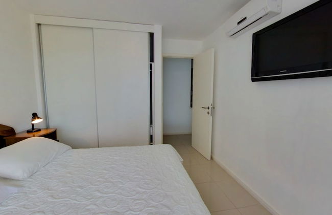 Arenas del Mar Apartments - Photo 7