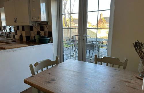 Cosy 2BR Home with Garden & Parking - Foto 18