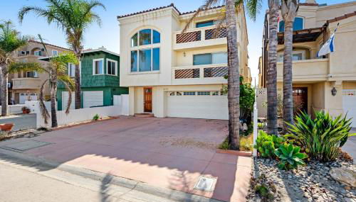 Seaside Getaway - Photo 2