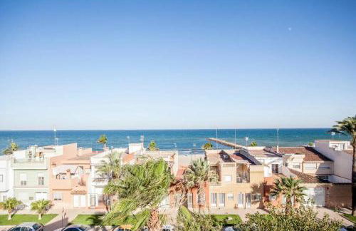 Confortable Beach Appartment with Views to the Sea - Photo 15