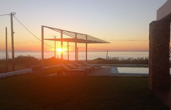 Cristelia Luxury Sea Front & Pool Villa - Foto 30