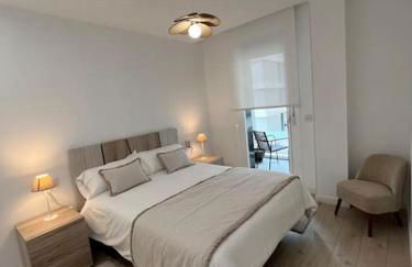 SeaView 2 - Sunset Suite Experience - Photo 2