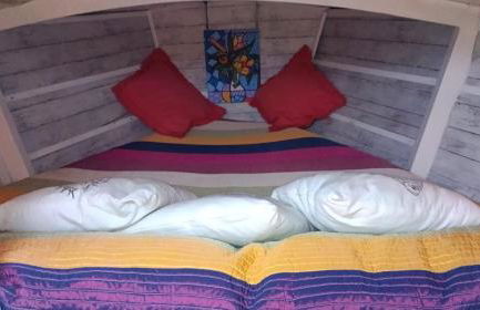 Tu casa flotante en Sevilla! Barco en alquiler en el Guadalquivir - Photo 18