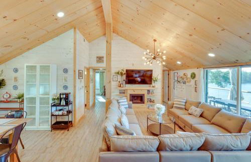 Orwell Cabin on Sunrise Lake with Private Dock and BBQ - Foto 6