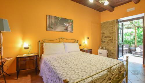 Pet Friendly Home In Laureana Cilento - Photo 5