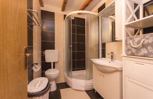 Two-Bedroom Holiday Home In Jagodnja Gornja - Foto 32