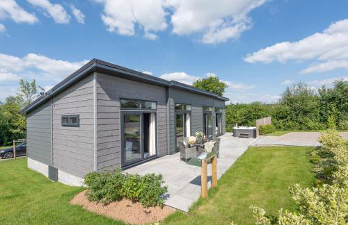 Primrose Lodge, 25 Roadford Lake Lodges - Photo 8