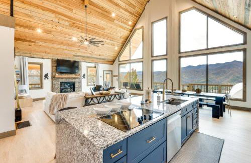 Nantahala Forest Cabin with Fire Pits and Hot Tub! - Foto 12