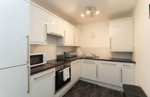 Castle View - Photo 6