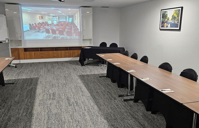 Quest Albury - Photo 33