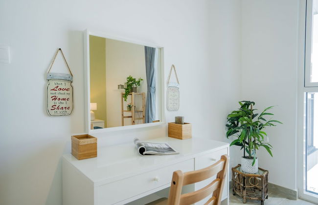 Nasma Luxury Stays - Water's Edge in Yas - Photo 3