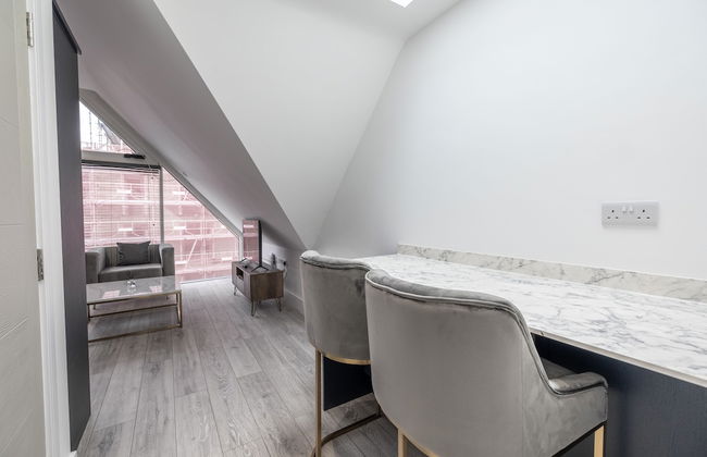 Impeccable 2-bed Apartment in Camberley - Foto 3