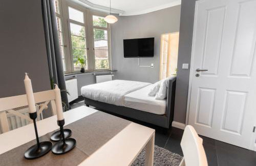 Villa Linnenschmidt Bremen - zentral - nahe HBF & Altstadt - Foto 26