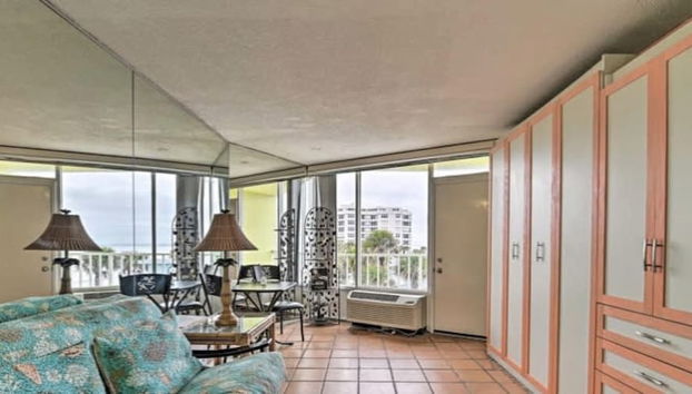 Absolute Beach - Sea View at Symphony Beach Club! - Foto 2, Quarto