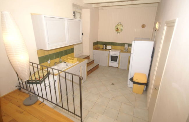 Lovely House With Grass Garden, Shared Swimmingpool, Next to the River Ardeche - Foto 14