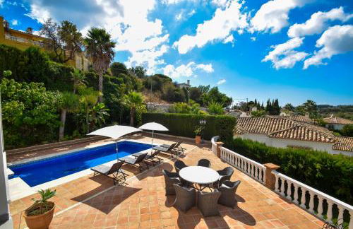Exquisite and Modern villa near beach with Heated pool! - Foto 11