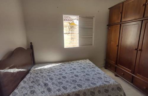 Casa Inteira 100 metros da Praia Localização Perfeita - Foto 7