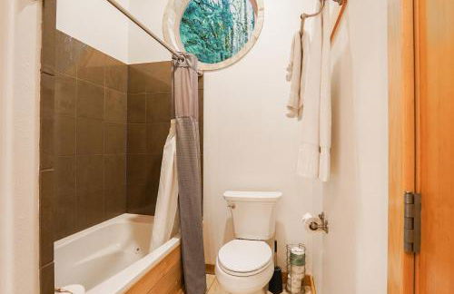 Waterfront Chalet - Foto 35