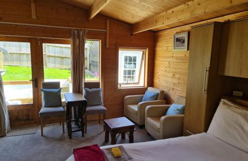 Secret Hythe, Sea views Town location 2km Eurotunnel - Foto 2