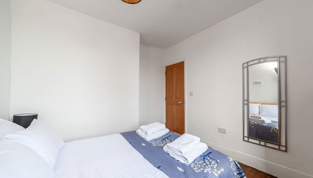 Charming Apartment in the Heart of Kennington - Foto 3, Habitación