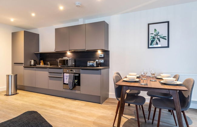 Sevenstays Ashford - 2BR Luxury Apartments - Foto 24