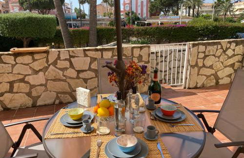 1ªLínea-50m de playa-Reformado-BBQ privada-Vistas al mar-3 terrazas - Foto 20