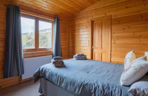 Chalet Loch Leven Lodge 10 by Interhome - Photo 32