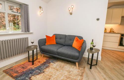 Hockerley Cottage - Photo 2