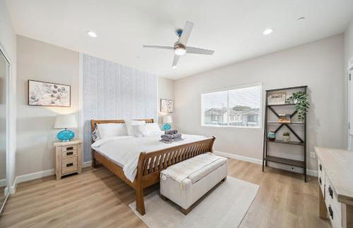 Amazing Value with High Comfort, 14 Guests for 4BR by Disneyland, Beaches, Rodeo 39 & More - Foto 1