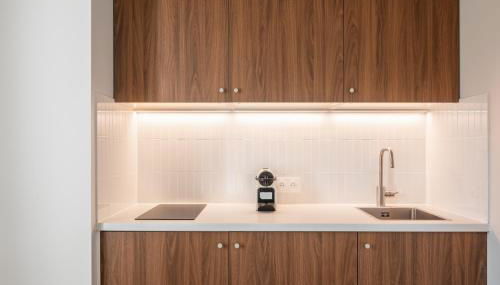 Casablanca - Gare - CEA - STMicro - Foto 5, wardrobe