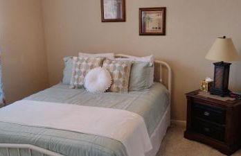 10 miles to Disney World, 2 pools, fitness room, WiFi, balcony, washer, dryer, kitchen - Foto 48