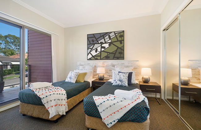 Newcastle Short Stay Apartments - Birmingham Garden Townhouses - Photo 3