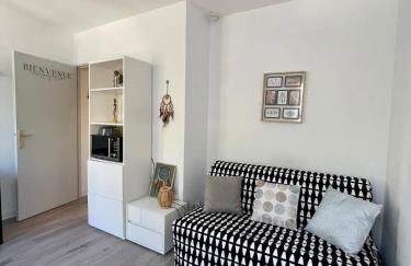 Le Rêveur au bord du Lez - Photo 1