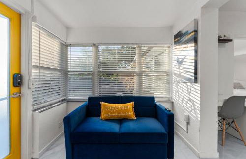 Yellow Door Oasis airport, cruise port and beach close-by - Foto 34