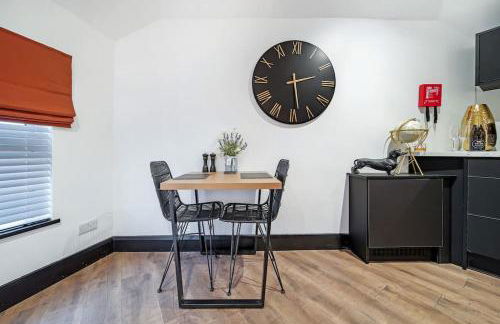 The Eden Loft: A Stylish Retreat - Foto 23