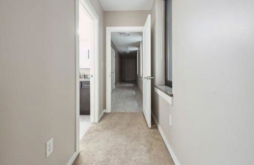 2BR Downtown Luxury Getaway - Foto 35