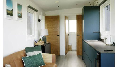 Luxury 2 Bedroom Glamping Pod with Hot Tub at Aganmore Farm Glamping - Pod 2 - Foto 2