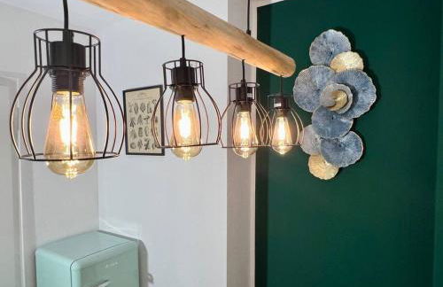 Ruhig & Zentral - 2 Kingsize Betten - Wi-Fi - Foto 10