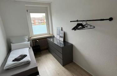 Großzügiges Industrie Design Apartment für bis zu 6 Personen, Nähe Messe und DUS, verkehrsgünstig - Familien, Gruppen und Firmen - Foto 11