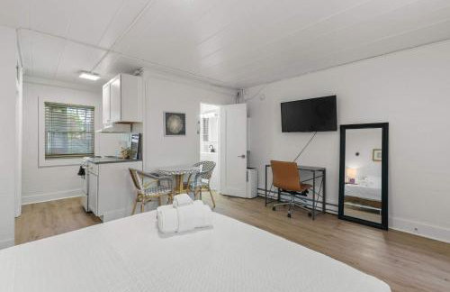 Chic City Retreat 93J For 2 - Foto 11