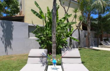 Paradise Hotel & Bar - Photo 26