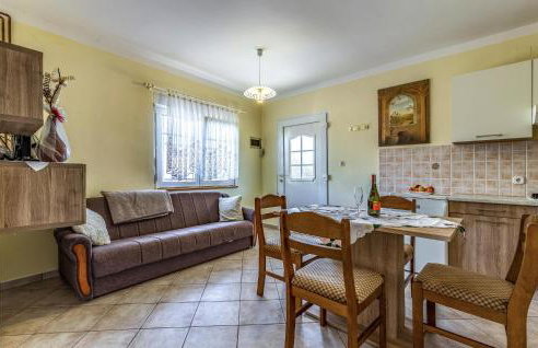 Awesome Apartment In Kavran With Wifi - Foto 5