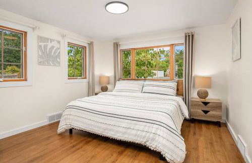 DT Bellevue Hidden Gem With a View & AC - Foto 2