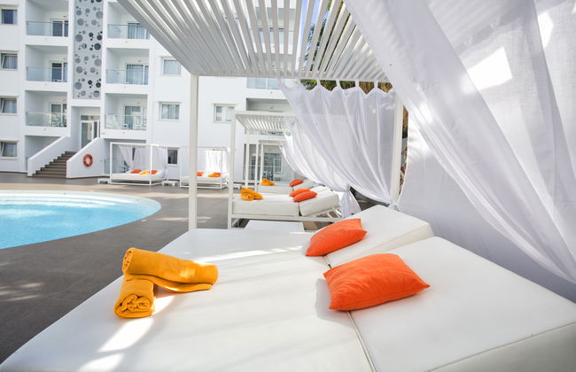 Ibiza Sun Apartments - Photo 12