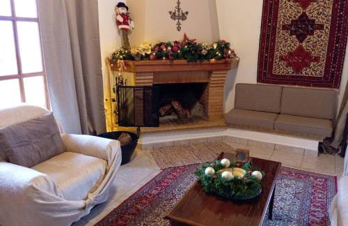 Golden Hearth Mountain Chalet - Photo 7