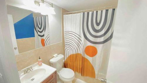 21st floor cozy condo in the center of DT Atlanta - Foto 2, Shower