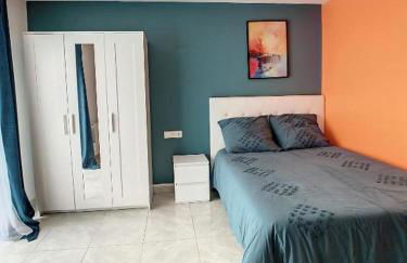 GRAND STUDIO AMIENS GARE TOUT CONFORT WIFI NETFLIX 2PERS - Foto 10